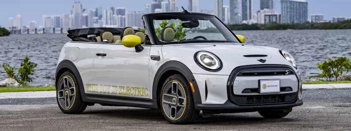 MINI PRESENTA SU AUTO ELÉCTRICO DESCAPOTABLE