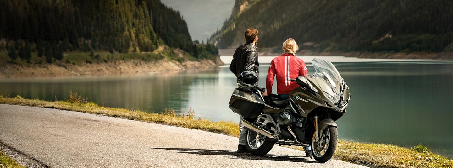 Recorre el camino hacia el futuro con BMW Motorrad