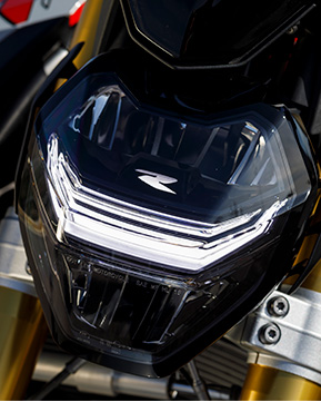 BMW F 900 R