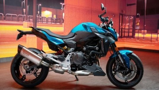 BMW F 900 R
