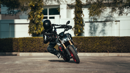 BMW G 310 R