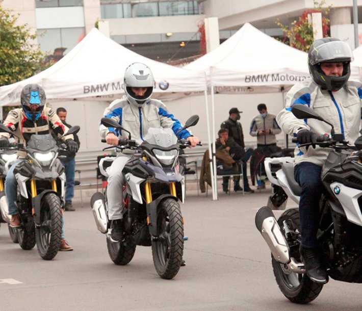 Curso de Manejo de Motos BMW en Motorrad Academy