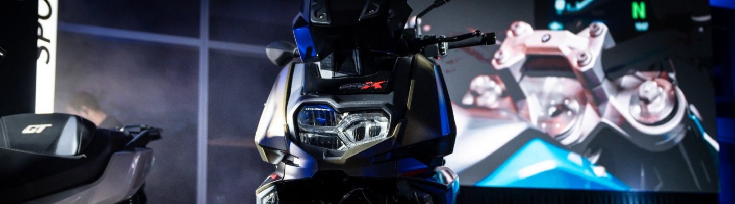 BMW Motorrad lanza en Chile sus nuevos modelos C 400 X, C 400 GT, F 900 R y F 900 XR