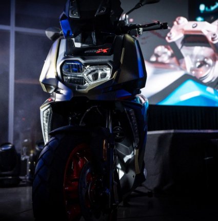 Nuevas C 400 X/GT y F 900 R/XR de BMW Motorrad