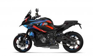 BMW M 1000 XR